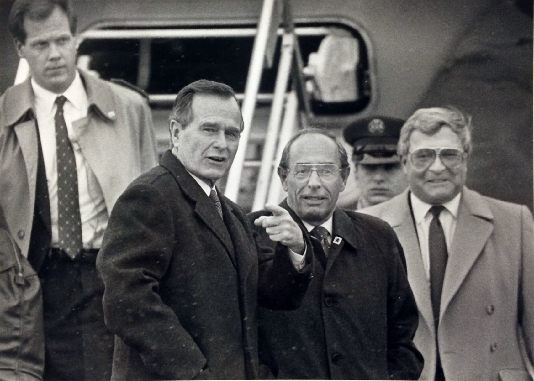 Bush sweeps Iran Contra under the rug
